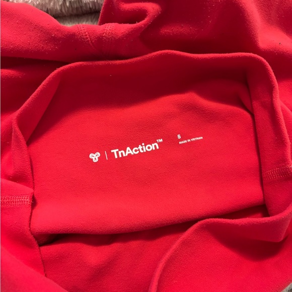 Aritzia butter shorts in dark pink - Picture 3 of 4